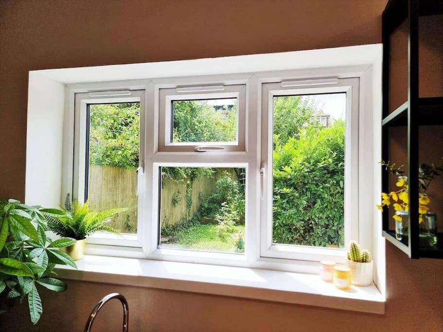 Charming Cottage Next To John Radcliffe Hospital With Free Parking Oxford Exterior photo